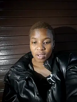 sexy-Noxy online show from November 2025 10:21:01 PM