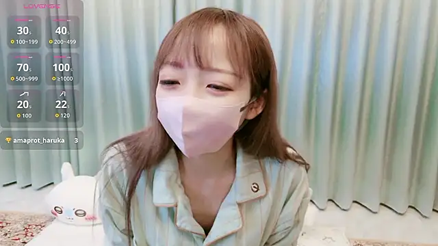 Snapshot of MIZUHO_05 chatting on November 2025 01:44:02 PM MIZUHO 05 online show from November 2025 01:44:02 PM