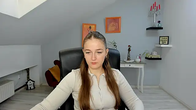 Snapshot of AnneWilsonn chatting on October 2025 10:37:01 AM AnneWilsonn online show from October 2025 10:37:01 AM