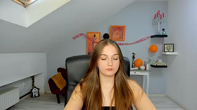 Snapshot of AnneWilsonn chatting on October 2025 12:17:02 PM AnneWilsonn online show from October 2025 12:17:02 PM