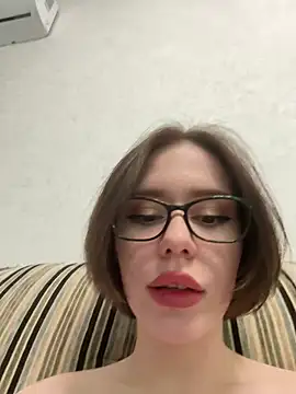 Snapshot of AzumiTyan chatting on October 2025 03:35:01 PM AzumiTyan online show from October 2025 03:35:01 PM
