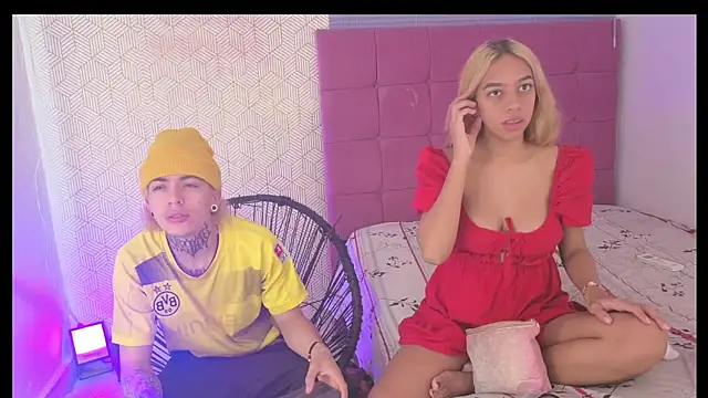 lily and wan online show from October 2025 06:54:01 AM