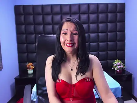 Snapshot of Agatha_Leon_ chatting on November 2025 12:06:01 PM Agatha Leon online show from November 2025 12:06:01 PM