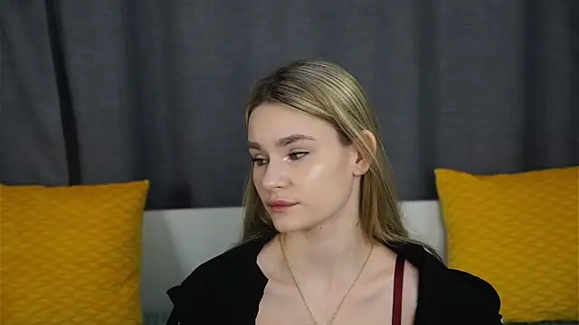 NaomiSweetheart online show from October 2025 07:58:02 PM