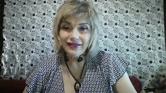 Snapshot of Lia_Ray chatting on October 2025 08:13:02 PM Lia Ray online show from October 2025 08:13:02 PM