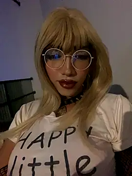 Snapshot of Cute_Aleja chatting on November 2025 05:10:02 AM Cute Aleja online show from November 2025 05:10:02 AM