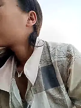 Snapshot of Nguyet2k4 chatting on November 2025 07:09:01 AM Nguyet2k4 online show from November 2025 07:09:01 AM