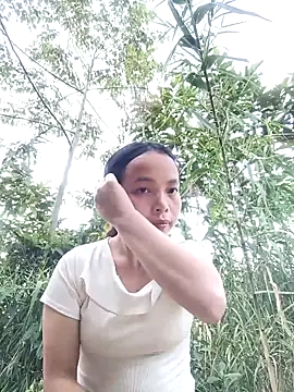 Snapshot of Nguyet2k4 chatting on November 2025 09:23:01 AM Nguyet2k4 online show from November 2025 09:23:01 AM