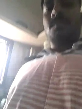 Snapshot of Vickyins480000 chatting on October 2025 04:45:01 AM Vickyins480000 online show from October 2025 04:45:01 AM