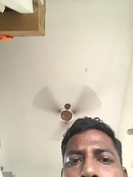 Snapshot of Vickyins480000 chatting on October 2025 06:06:02 AM Vickyins480000 online show from October 2025 06:06:02 AM