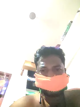 Snapshot of Vickyins480000 chatting on October 2025 06:12:01 PM Vickyins480000 online show from October 2025 06:12:01 PM