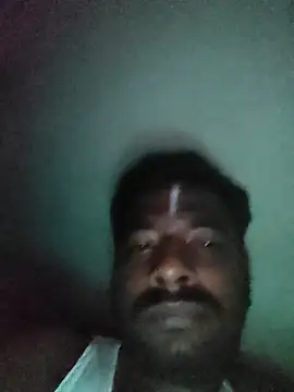 Snapshot of Vickyins480000 chatting on November 2025 05:36:02 PM Vickyins480000 online show from November 2025 05:36:02 PM