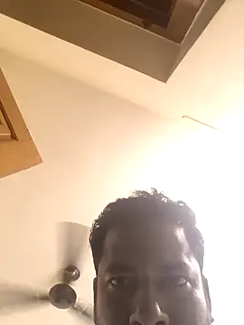 Snapshot of Vickyins480000 chatting on December 2025 12:47:01 PM Vickyins480000 online show from December 2025 12:47:01 PM