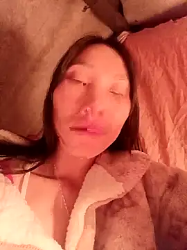 Snapshot of -Kem-01 chatting on November 2025 01:22:01 PM -Kem-01 online show from November 2025 01:22:01 PM