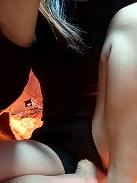 Snapshot of -Kem-01 chatting on November 2025 01:23:01 PM -Kem-01 online show from November 2025 01:23:01 PM