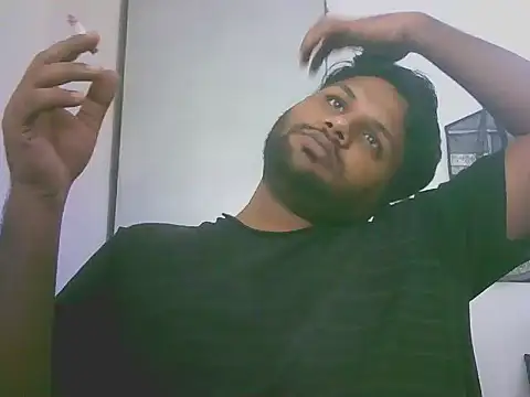 Akki19989 online show from November 2025 10:32:02 PM