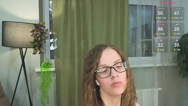 StephnieRecuparo online show from October 2025 01:40:02 PM