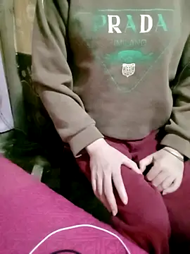 Snapshot of Zulylady chatting on November 2025 02:44:01 AM Zulylady online show from November 2025 02:44:01 AM