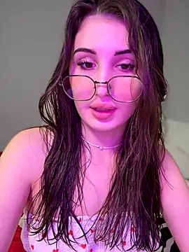 Snapshot of AuroraAmethyst chatting on October 2025 03:25:02 PM AuroraAmethyst online show from October 2025 03:25:02 PM