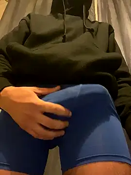 Rebeudeter  online show from December 2025 05:41:01 PM