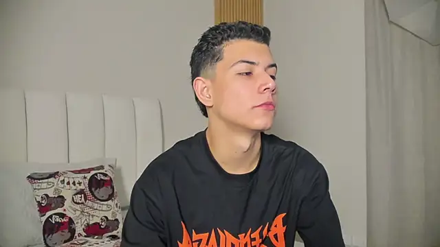 Snapshot of FireGuy_99 chatting on December 2025 12:58:02 PM FireGuy 99 online show from December 2025 12:58:02 PM