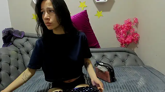 Snapshot of Laskhmi_ chatting on November 2025 01:44:02 PM Laskhmi online show from November 2025 01:44:02 PM