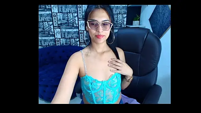 Snapshot of Sub_Scarlett chatting on October 2025 01:22:02 PM Sub Scarlett online show from October 2025 01:22:02 PM