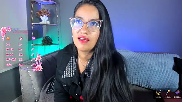 Snapshot of charlhot_ chatting on November 2025 12:17:01 PM charlhot online show from November 2025 12:17:01 PM