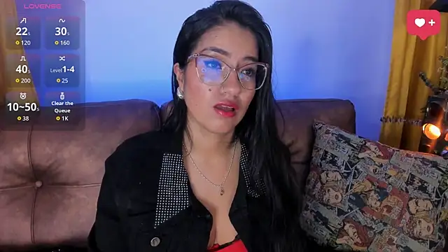 Snapshot of charlhot_ chatting on November 2025 12:37:02 PM charlhot online show from November 2025 12:37:02 PM