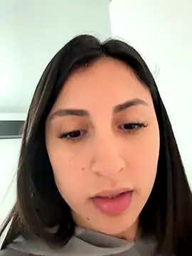 itsmiasofia online show from October 2025 05:14:02 PM