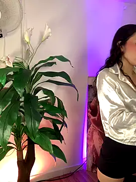 Snapshot of SsexCouplee chatting on November 2025 12:16:01 PM SsexCouplee online show from November 2025 12:16:01 PM