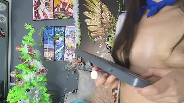 celestesecrett online show from December 2025 06:50:01 PM