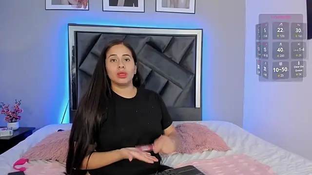 Snapshot of zoe_longhair chatting on October 2025 06:53:01 PM zoe longhair online show from October 2025 06:53:01 PM