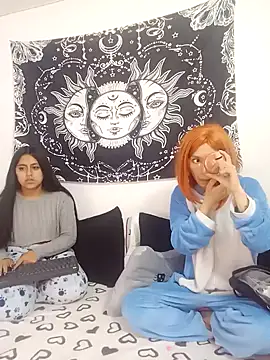 Snapshot of abby_n_emily chatting on October 2025 12:16:01 PM abby n emily online show from October 2025 12:16:01 PM