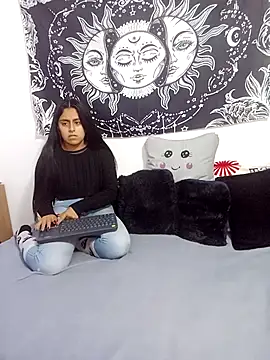 Snapshot of abby_n_emily chatting on November 2025 12:16:01 PM abby n emily online show from November 2025 12:16:01 PM