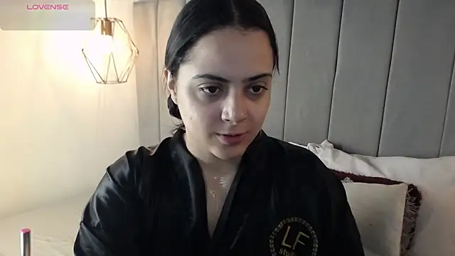 Snapshot of Pamela_occoner_ chatting on October 2025 06:43:01 PM Pamela occoner online show from October 2025 06:43:01 PM