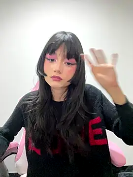 Snapshot of AnaisXoXo chatting on November 2025 11:37:01 PM AnaisXoXo online show from November 2025 11:37:01 PM