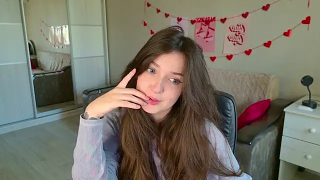 Snapshot of BellaSink chatting on October 2025 05:20:02 AM BellaSink online show from October 2025 05:20:02 AM