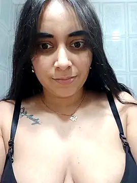 Snapshot of kathe_cam1 chatting on November 2025 03:39:01 AM kathe cam1 online show from November 2025 03:39:01 AM