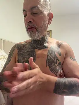 roygomez online show from October 2025 07:36:02 PM