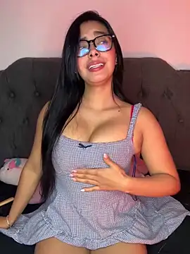 Snapshot of MiaSofia__ chatting on November 2025 08:35:02 AM MiaSofia online show from November 2025 08:35:02 AM