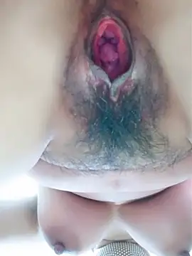 Snapshot of piug321 chatting on November 2025 08:09:01 AM piug321 online show from November 2025 08:09:01 AM