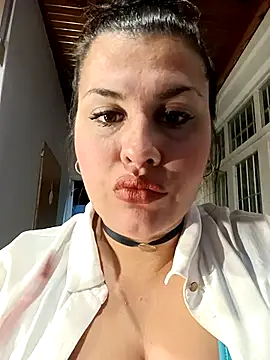 Sexylips200 online show from October 2025 06:14:01 AM