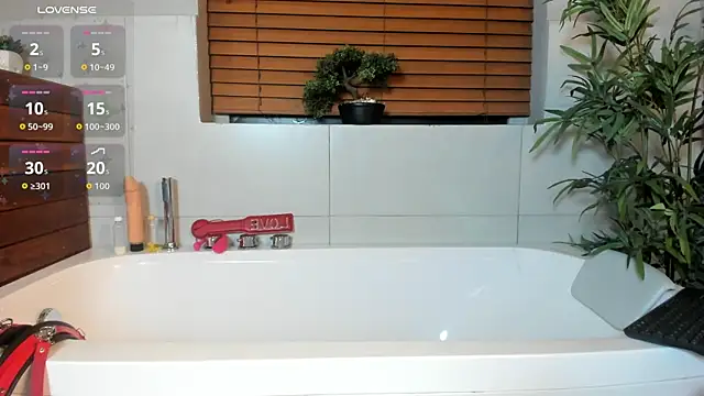 Snapshot of Tiam_muller chatting on November 2025 03:51:02 AM Tiam muller online show from November 2025 03:51:02 AM