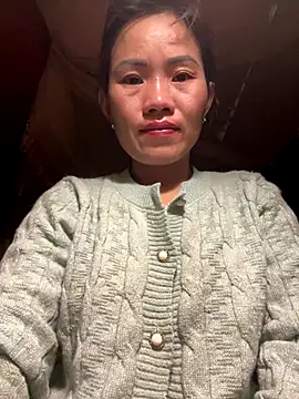 Saomai25 online show from November 2025 02:28:02 AM