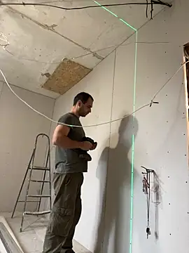 Snapshot of AndyLynn chatting on October 2025 08:26:01 AM AndyLynn online show from October 2025 08:26:01 AM