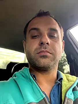 Snapshot of AndyLynn chatting on October 2025 11:43:02 AM AndyLynn online show from October 2025 11:43:02 AM