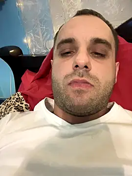 Snapshot of AndyLynn chatting on October 2025 05:36:02 PM AndyLynn online show from October 2025 05:36:02 PM