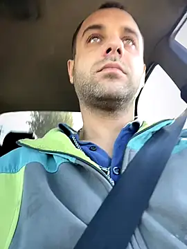 Snapshot of AndyLynn chatting on October 2025 09:11:04 AM AndyLynn online show from October 2025 09:11:04 AM