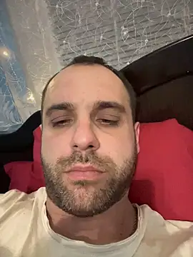 Snapshot of AndyLynn chatting on November 2025 06:18:01 PM AndyLynn online show from November 2025 06:18:01 PM